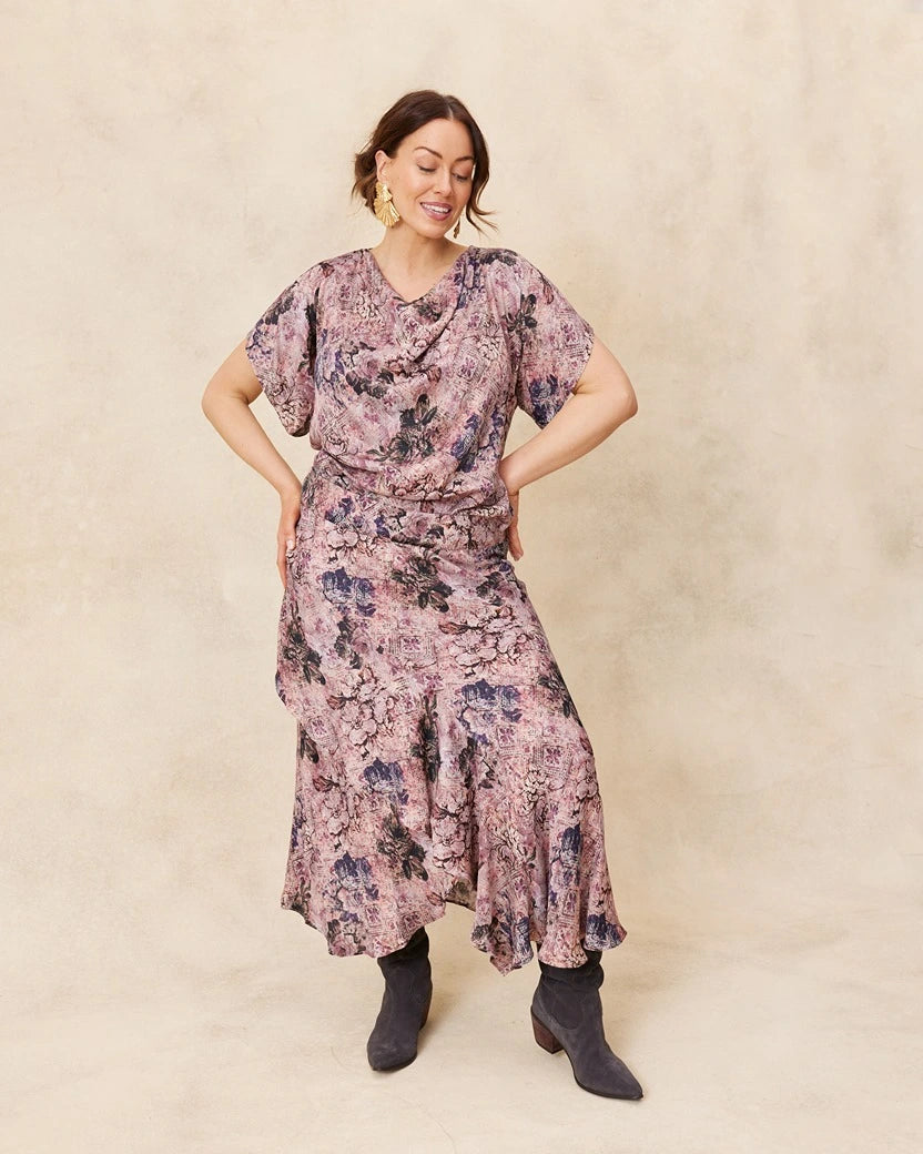 Blusa de cuello vuelto sedoso Isabella