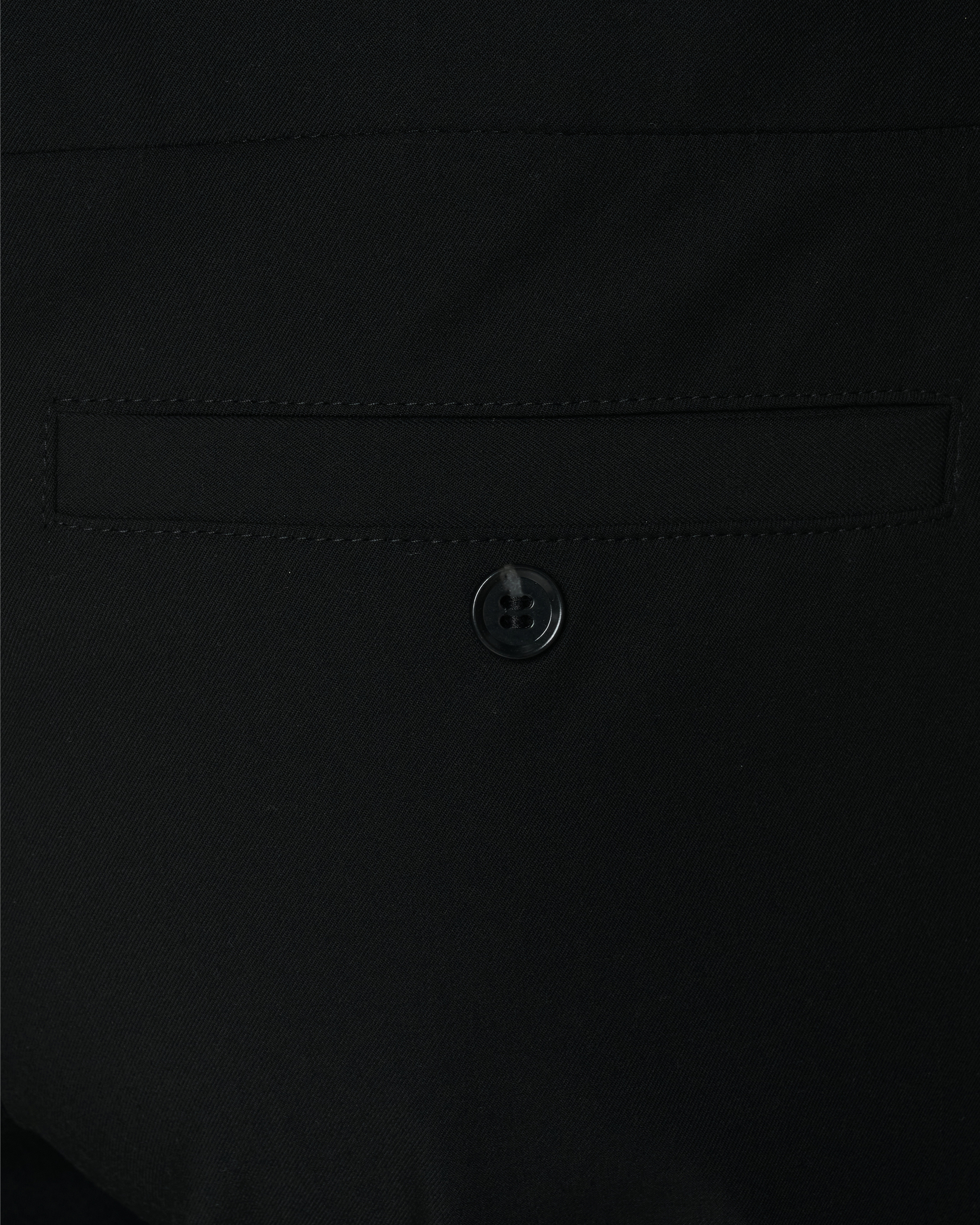 Close up pocket detail of MELYRFLEX Amalfi trouser