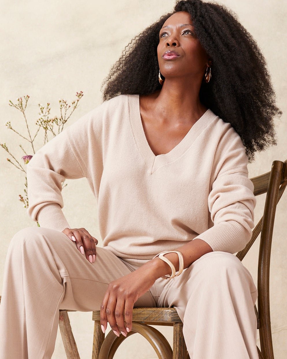 Helena V-neck Knit - Sand -Knitwear - Melyr