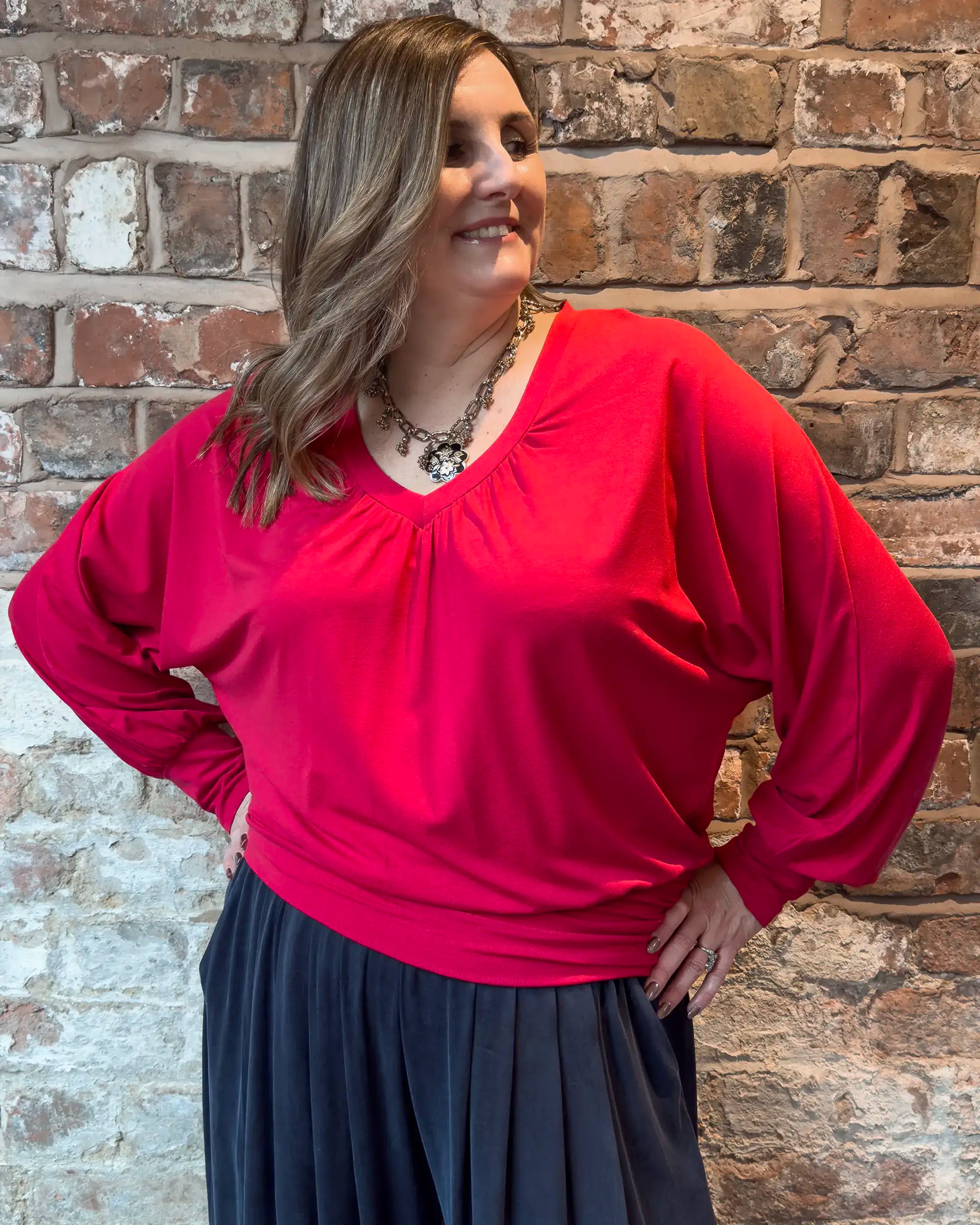 Blusa relajada con mangas murciélago de Aimee