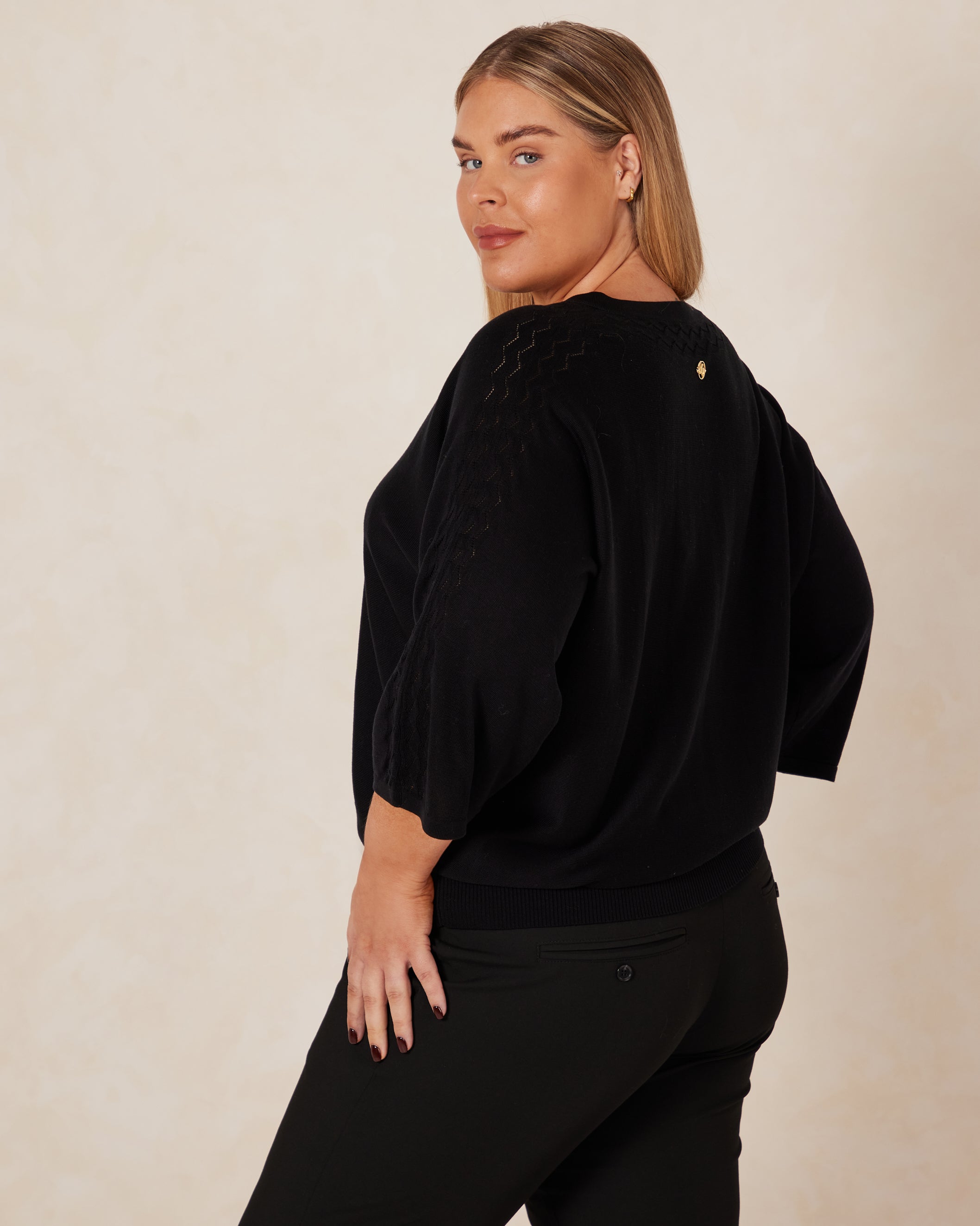 Top de punto con escote en V 100 % tencel de Harper