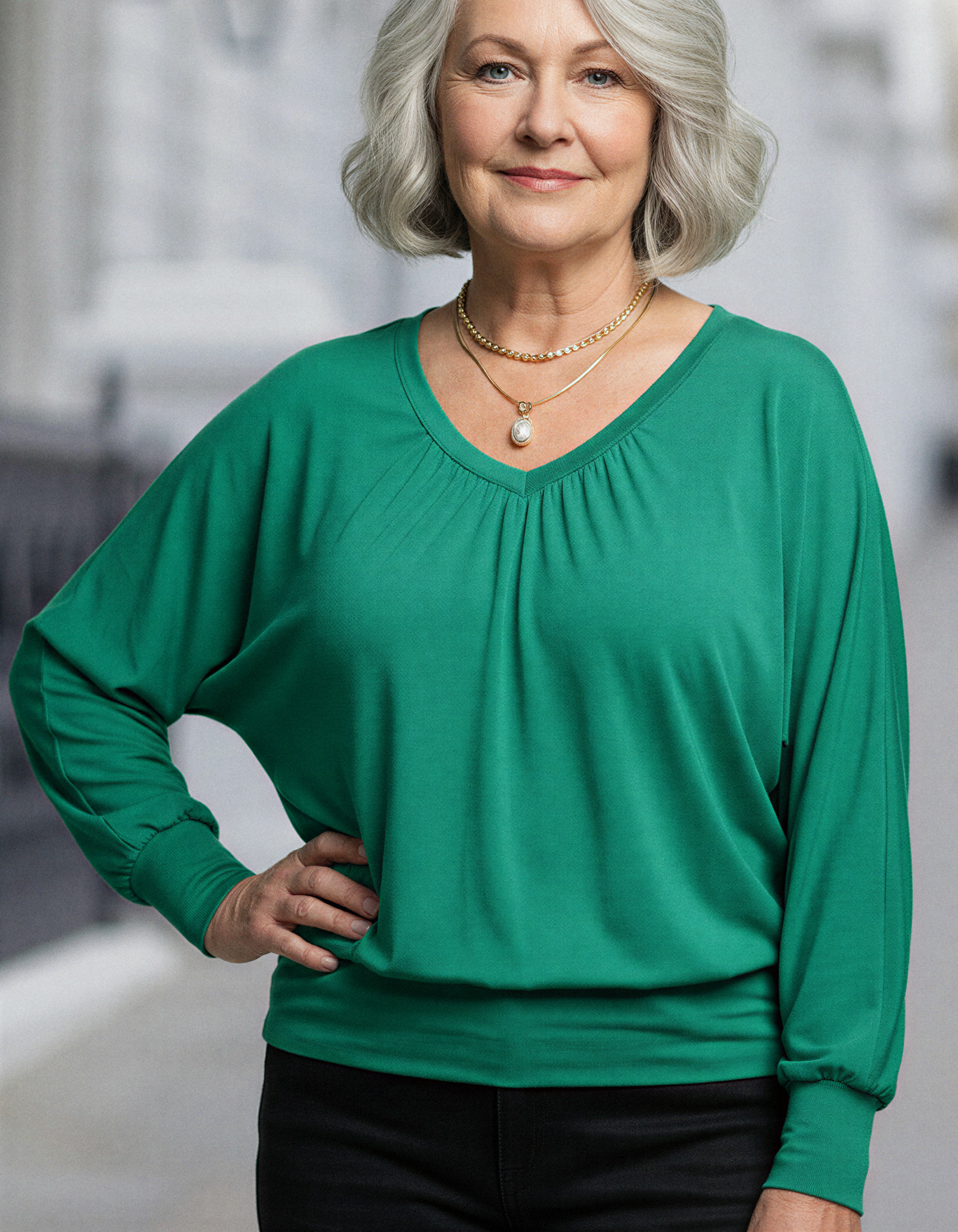 Vivienne Ruched Batwing V Neck - Emerald