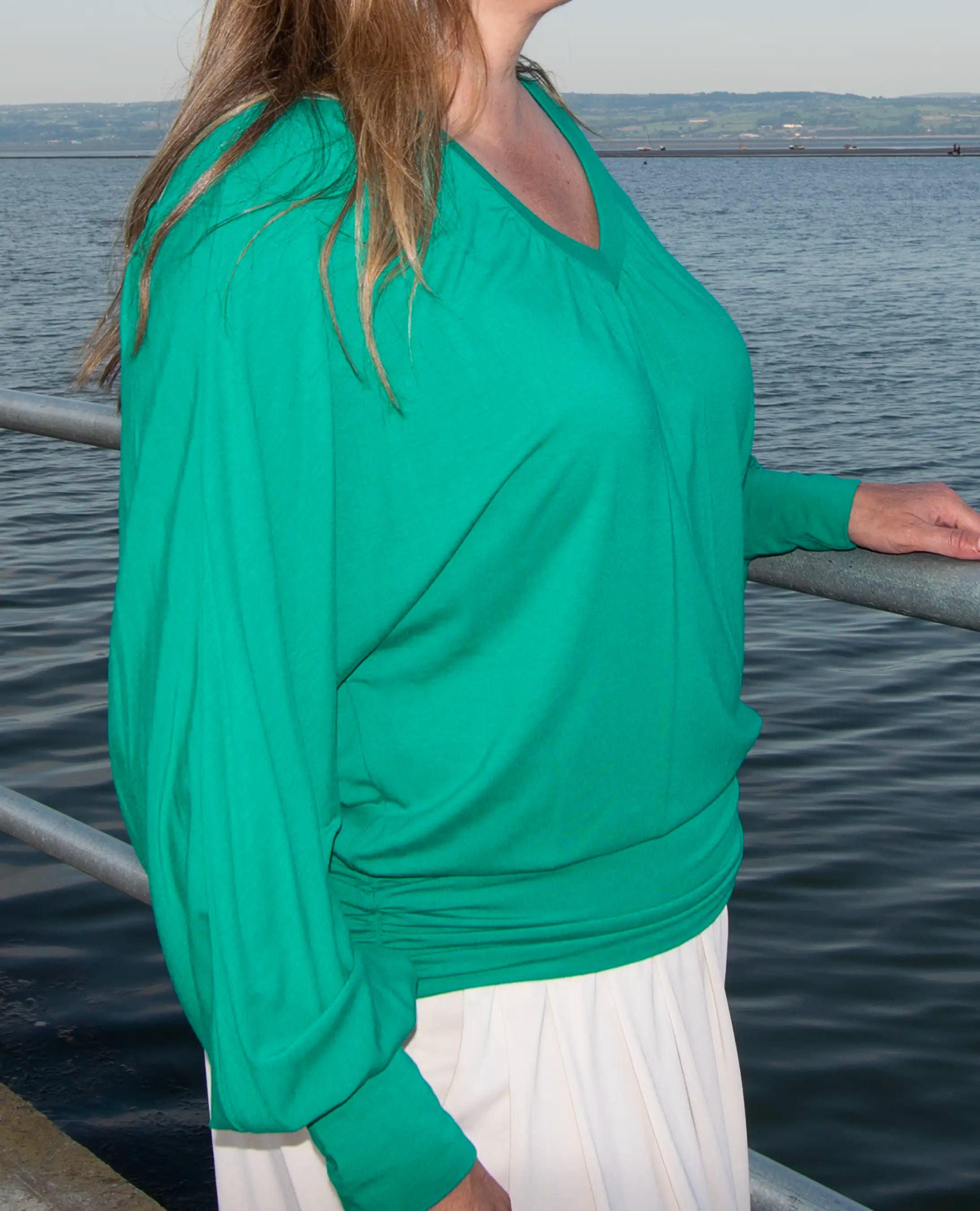 Vivienne Ruched Batwing V Neck - Emerald