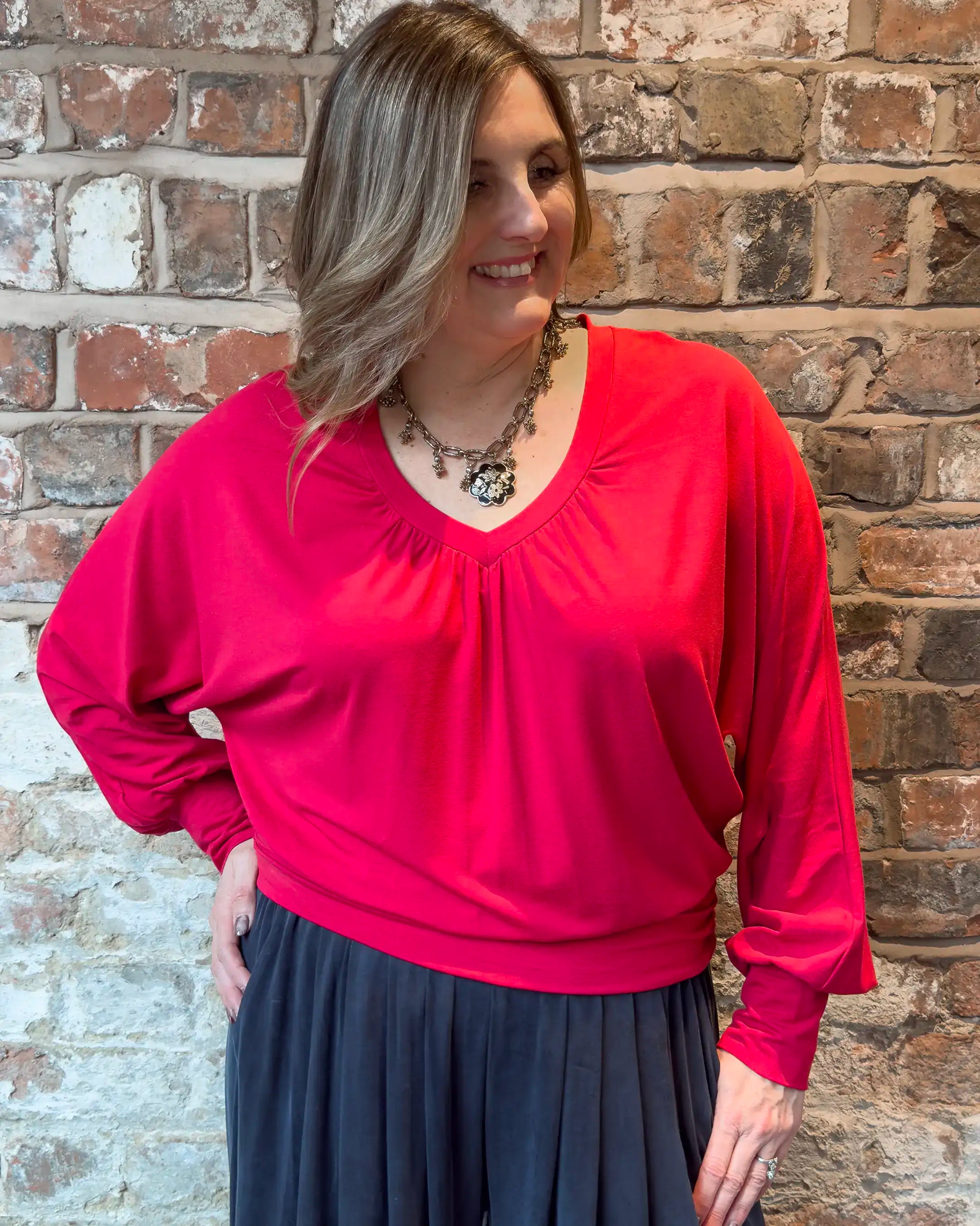 Blusa relajada con mangas murciélago de Aimee 